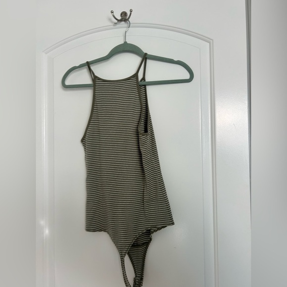Abercrombie & Fitch Soft A&F Green and White Striped Bodysuit size large - Picture 2 of 6